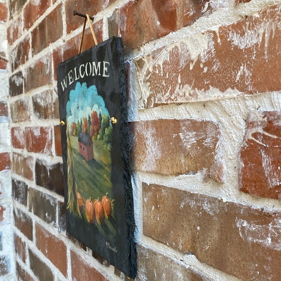 “Welcome” Fall Scene on Slate Wall Hanging Decor - Picture 5 of 7